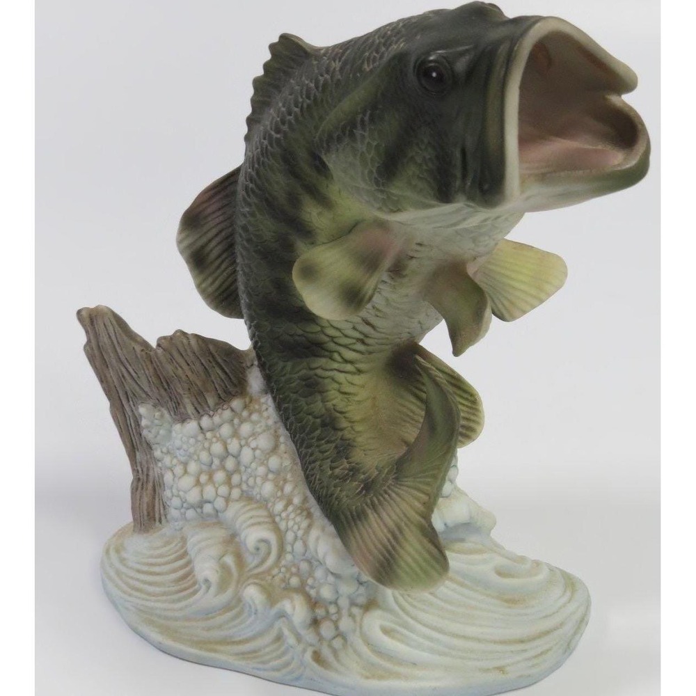 Vintage 1988 Homco Masterpiece Porcelain Largemouth Bass Fish Figurine 7 Inch
